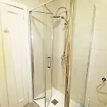 Διαμέρισμα Centrico Y Espacioso Piso En Barrio Tranquilo